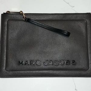 Marc Jacob Logo Embossed Clutch Bag in Grey